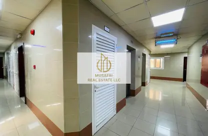 Apartment - 1 Bedroom - 2 Bathrooms for rent in Muwailih Building - Muwaileh - Sharjah