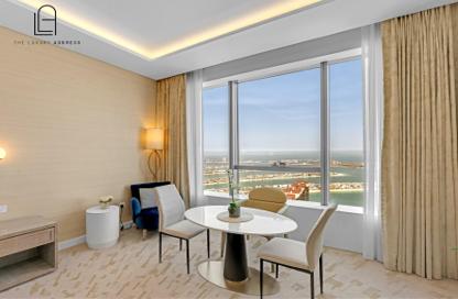 Apartment - Studio - 1 Bathroom for sale in The Palm Tower - Palm Jumeirah - Dubai