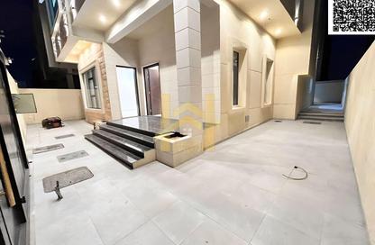 Villa - 5 Bedrooms - 7 Bathrooms for sale in Al Yasmeen 1 - Al Yasmeen - Ajman