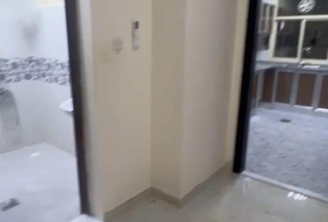 60927843 - صورة العقار 2