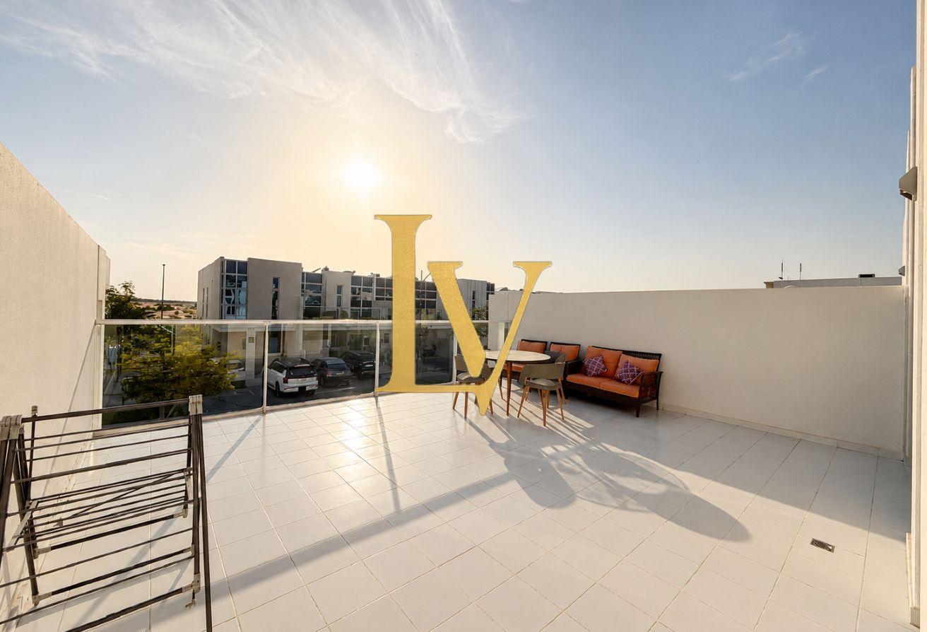 Ready To Move | 3BR+Maid | R2M14 | Best Layout photo 15