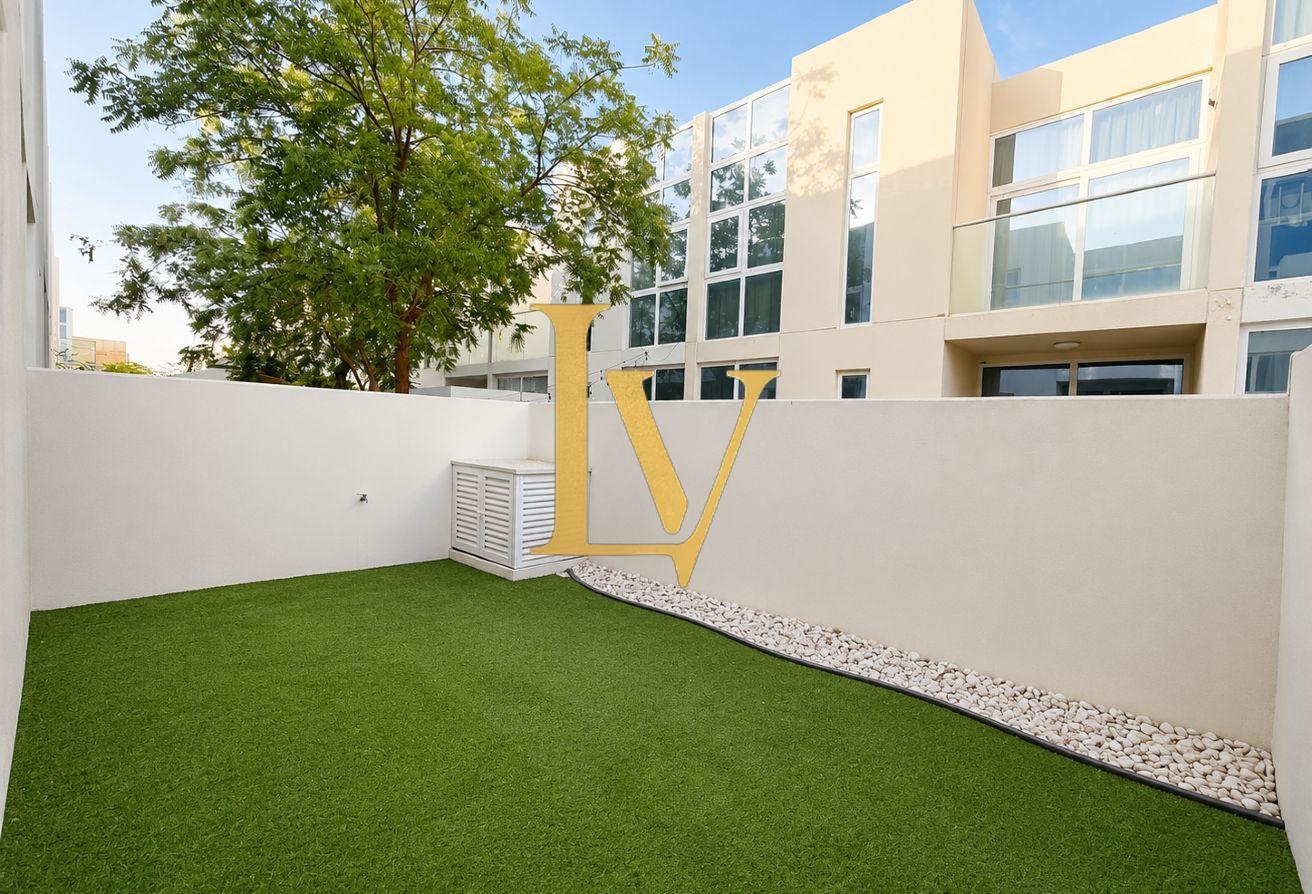 Ready To Move | 3BR+Maid | R2M14 | Best Layout photo 6