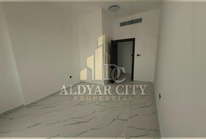 79000385 - Property Image 2