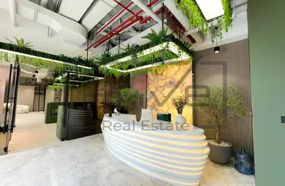 محل - استوديو للايجار في رزيدينس 110 - الخليج التجاري - دبي