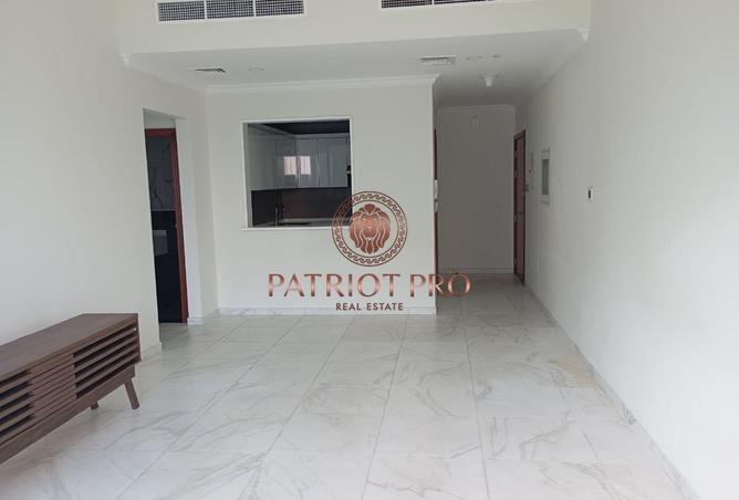 104670896 - Property Image 2