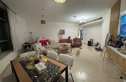 شقة - 2 غرف نوم - 3 حمامات للايجار في برج كونكر - شارع الشيخ مكتوم بن راشد - عجمان