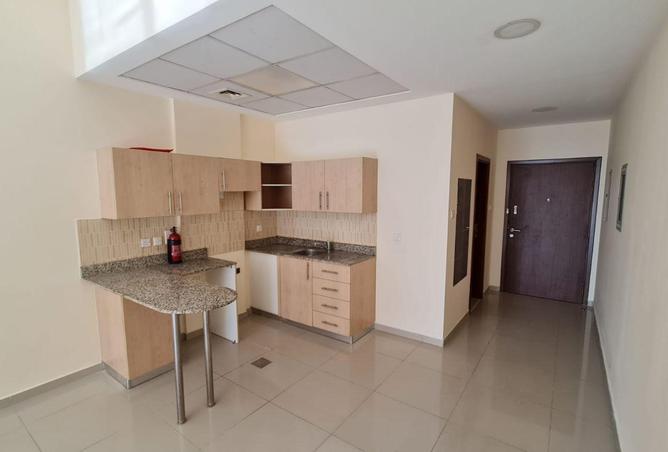 101718005 - Property Main Image