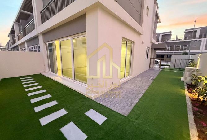 77305028 - Property Image 2