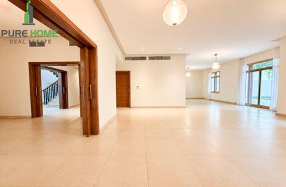 Villa - 5 - 6 for rent in Golf Gardens - Khalifa City - Abu Dhabi