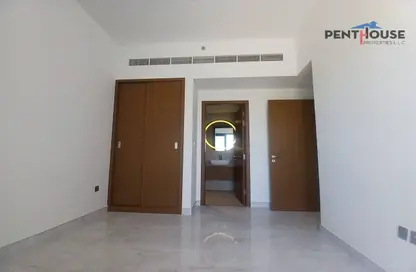 شقة - 2 غرف نوم - 2 حمامات للايجار في عزيزي ميراج - ستوديو سيتي - دبي