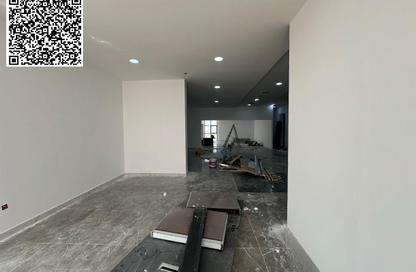طابق كامل - استوديو - 7 حمامات للايجار في أبراج الراشدية - الراشدية - عجمان وسط المدينة - عجمان
