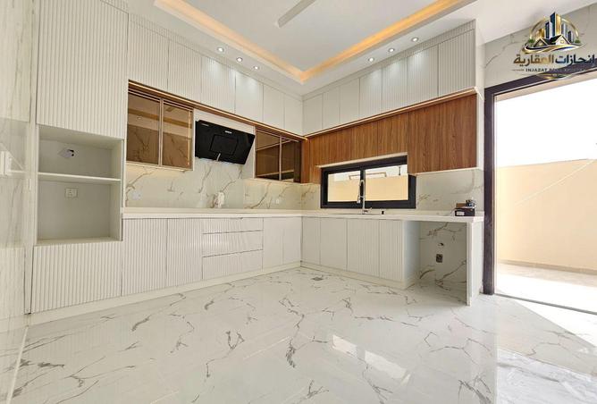 128392535 - Property Image 2