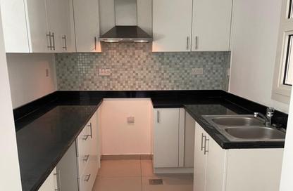 Apartment - 1 Bedroom - 2 Bathrooms for rent in Al Khaleej Village - Al Ghadeer - Abu Dhabi