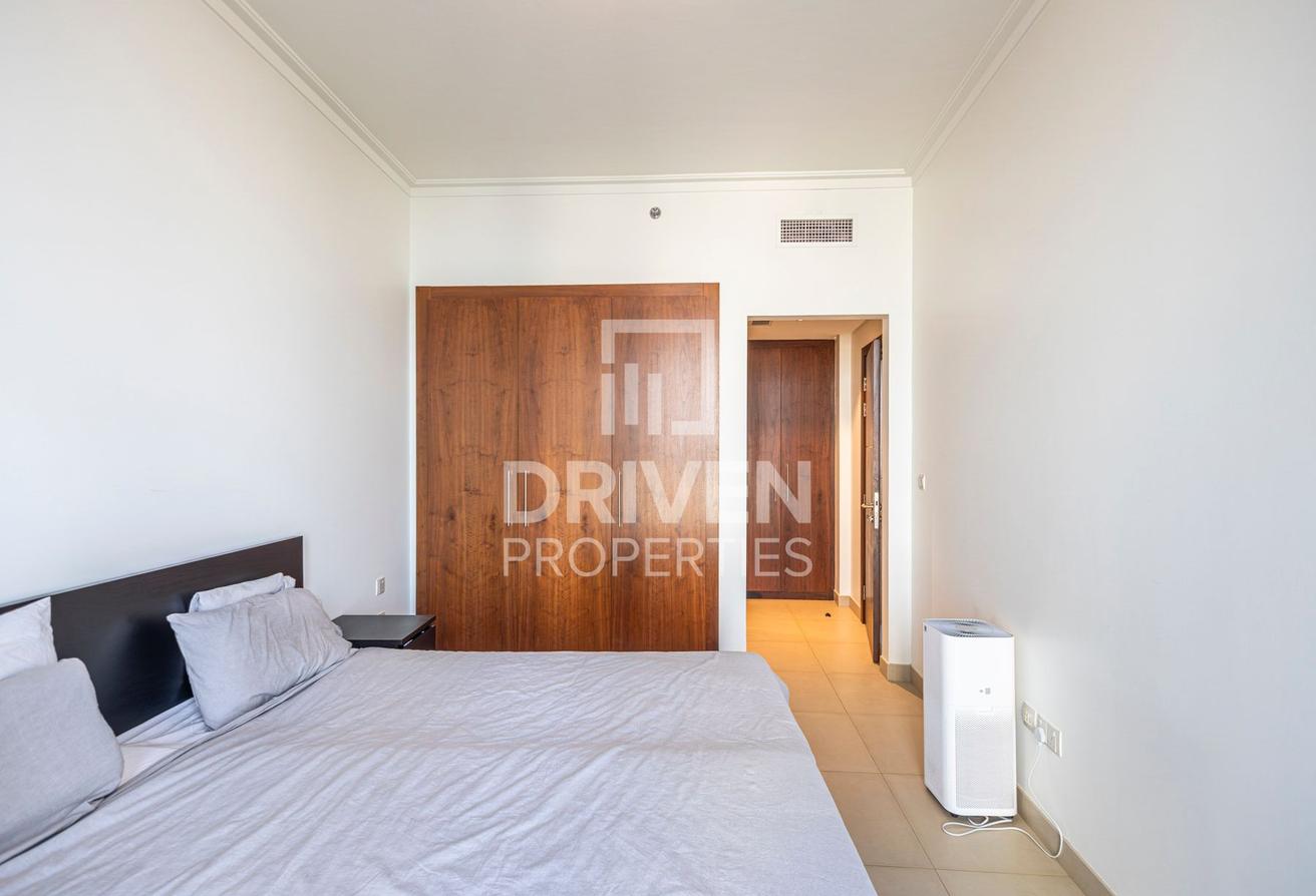 Outstanding Unit | Vacant on September | Sea View photo 7