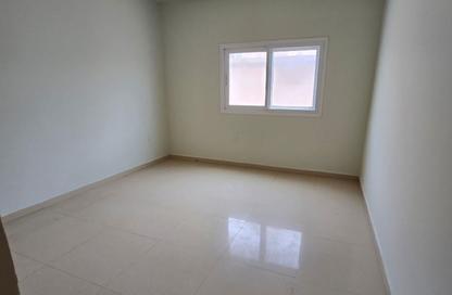 Apartment - 1 - 1 for rent in Al Butina 9 Building - Al Butina - Sharjah Apartment - 1 - 1 for rent in Al Butina 9 Building - Al Butina - Sharjah