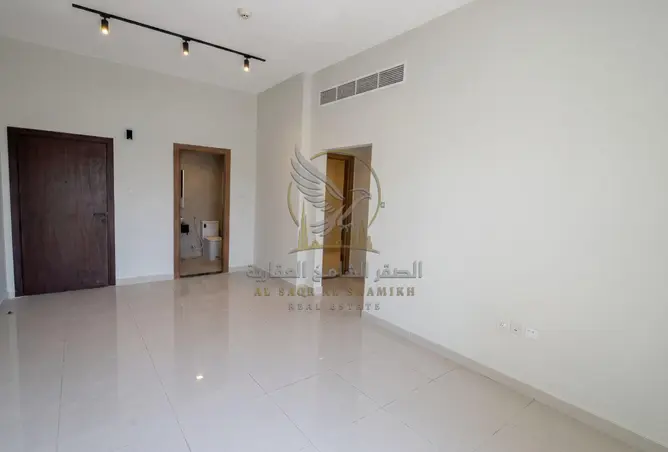 136110055 - Property Image 2