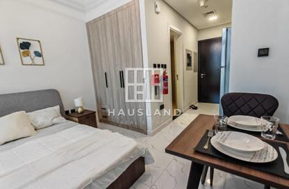 Apartment - Studio - 1 for rent in The Gate - Masdar City - Abu Dhabi