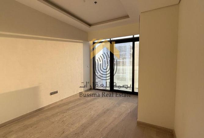 101693938 - Property Image 2