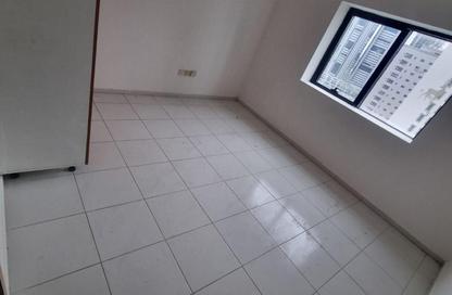 Apartment - 2 Bedrooms - 3 Bathrooms for rent in Al Taawoon Tower 1 - Al Taawoon Towers - Al Khan - Sharjah
