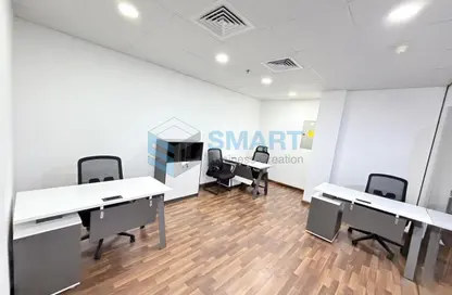 Business Centre - Studio - 3 Bathrooms for rent in Al Muraqqabat - Deira - Dubai
