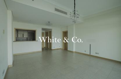 Apartment - 1 Bedroom - 2 Bathrooms for rent in Al Hatimi - Shoreline Apartments - Palm Jumeirah - Dubai