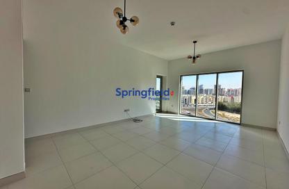 Apartment - 2 Bedrooms - 3 Bathrooms for rent in Rabdan Building - Motor City - Dubai