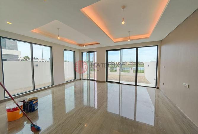 70282347 - صورة العقار 2