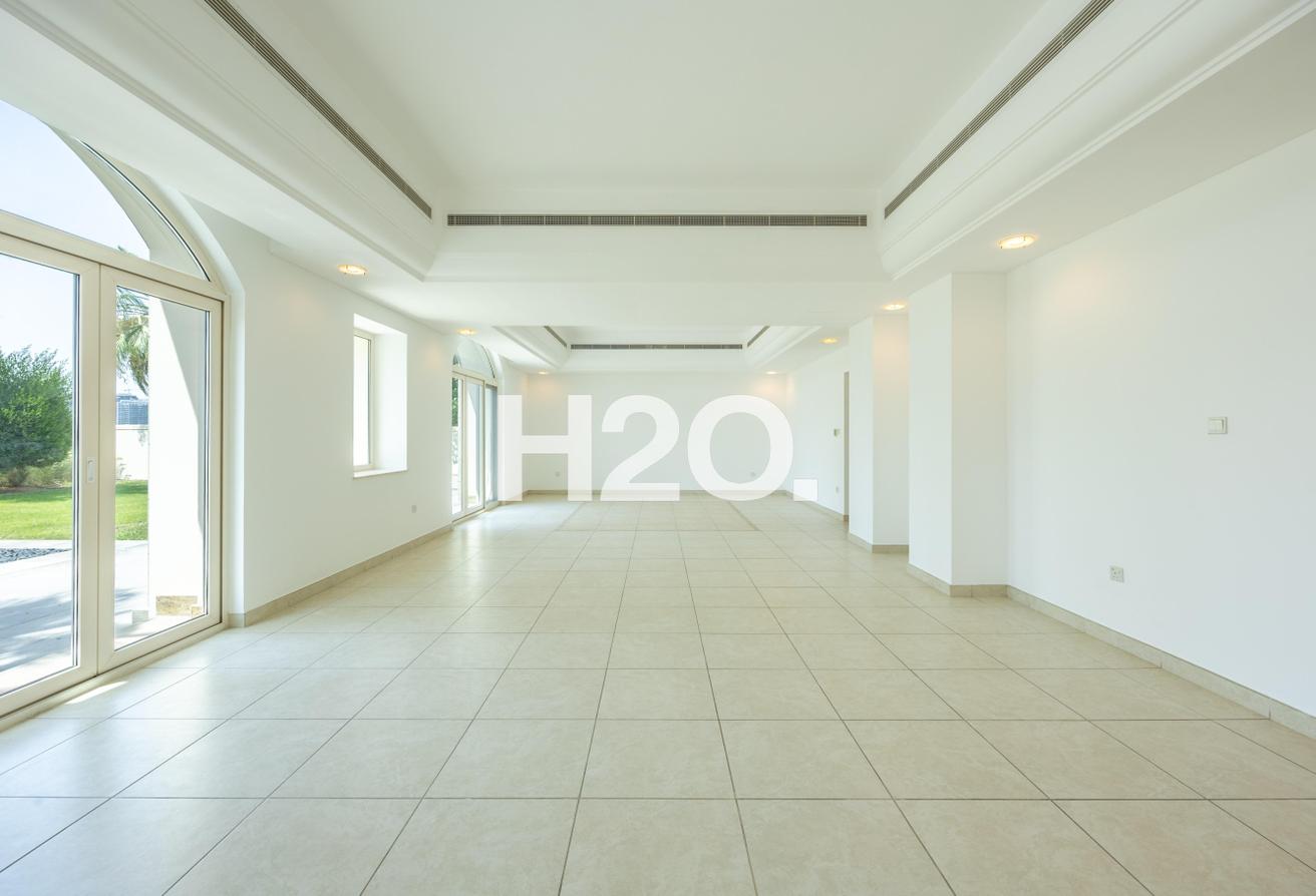 B1 | Premium Golf-Facing Unit | Flawless Condition photo 12