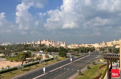 Apartment - 3 Bedrooms - 5 Bathrooms for rent in Asayel - Madinat Jumeirah Living - Umm Suqeim - Dubai