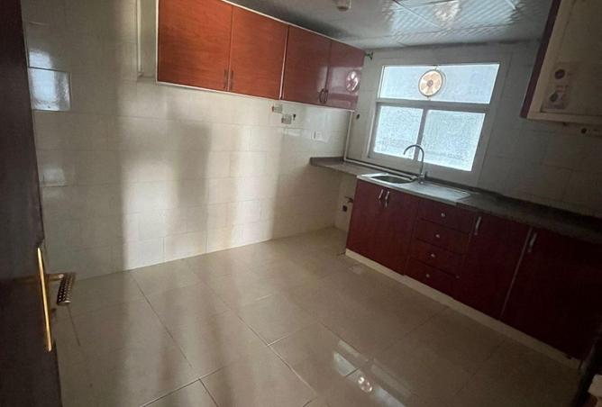 74252899 - Property Image 3