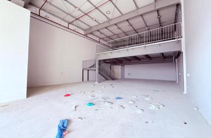 Warehouse - Studio - 1 for rent in Industrial Building 13 - Industrial Area 13 - Sharjah Industrial Area - Sharjah