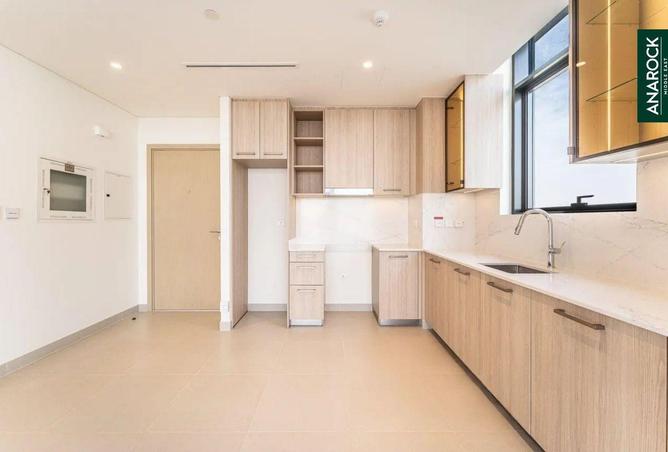 82806587 - Property Image 2