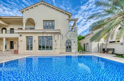 Villa - 6 Bedrooms - 7 Bathrooms for sale in Signature Villas Frond O - Signature Villas - Palm Jumeirah - Dubai
