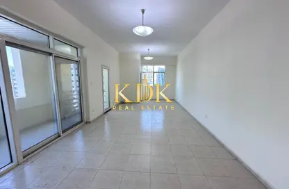 Apartment - 2 Bedrooms - 3 Bathrooms for rent in Olympic Park 4 - Olympic Park Towers - Dubai Sports City - Dubai