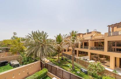 Townhouse - 4 Bedrooms - 4 Bathrooms for sale in Jumeirah Islands Townhouses - Jumeirah Islands - Dubai