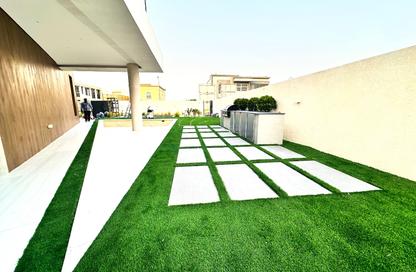 Villa - 5 - 7+ for sale in Al Hooshi Villas - Hoshi - Al Badie - Sharjah