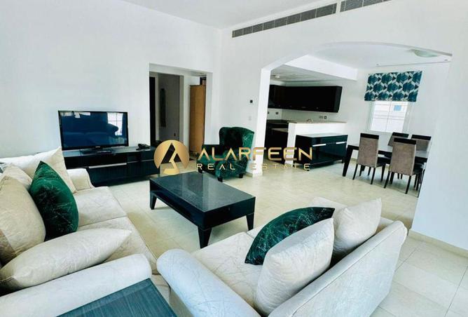 127033085 - Property Image 2