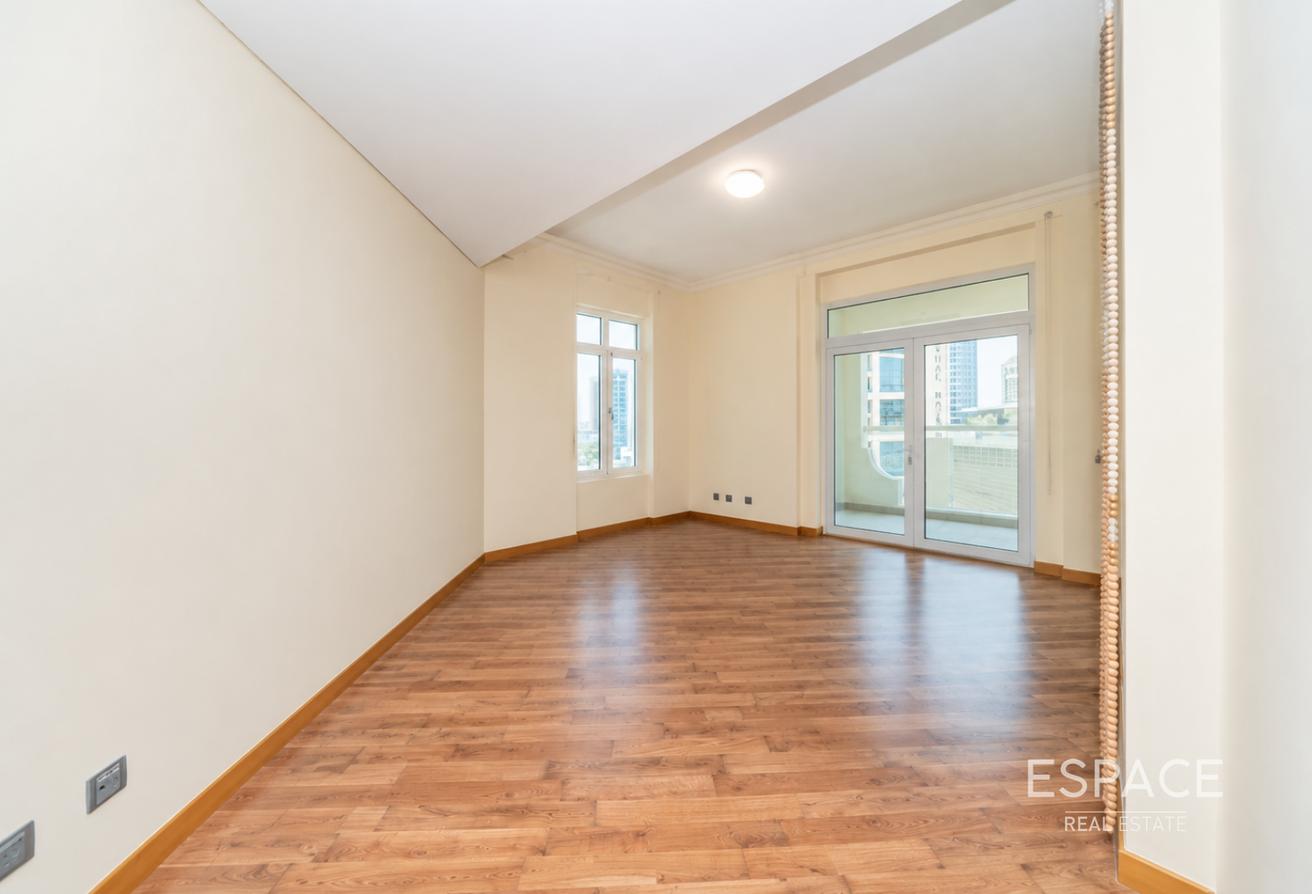 Upgraded Flooring | Park View | Palm Jumeirah photo 5