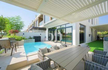 Townhouse - 4 - 6 for sale in Jumeirah Luxury - Jumeirah Golf Estates - Dubai
