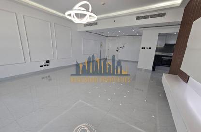 Apartment - 2 Bedrooms - 2 Bathrooms for rent in The Links East Tower - The Links - The Views - Dubai