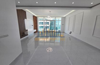 Apartment - 2 Bedrooms - 2 Bathrooms for rent in The Links East Tower - The Links - The Views - Dubai