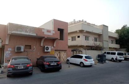 عمارة بالكامل - 8 غرف نوم - 8 حمامات للبيع في برج النعيمية  2 - أبراج النعيمية - النعيمية - عجمان