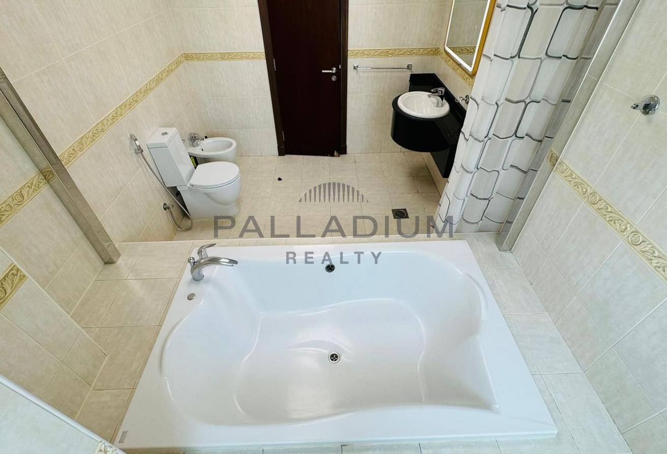 Fully Furnished | Sea View | Ready to Move photo 10