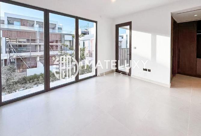 4BR Villa Plus Maid | Standalone | Tenanted