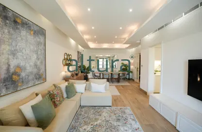 Apartment - 3 Bedrooms - 4 Bathrooms for sale in Saadiyat Beach Residences - Saadiyat Beach - Saadiyat Island - Abu Dhabi