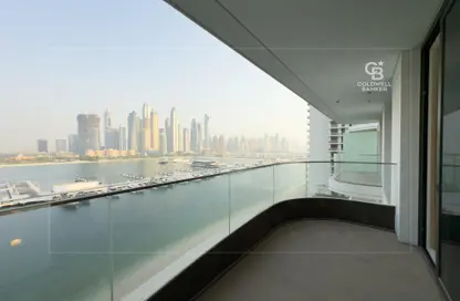 Apartment - 2 Bedrooms - 2 Bathrooms for rent in Palace Beach Residence Tower 2 - Palace Beach Residence - EMAAR Beachfront - Dubai Harbour - Dubai