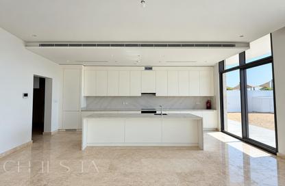 Villa - 5 - 6 for sale in Opal Gardens - District 11 - Mohammed Bin Rashid City - Dubai