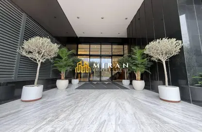 شقة - 2 غرف نوم - 3 حمامات للايجار في ار ام تي ريسيدنز - منطقة 11 - قرية جميرا الدائرية - دبي