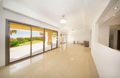 فيلا - 4 غرف نوم - 3 حمامات للايجار في فلل قرية الحمرا - قرية الحمرا - رأس الخيمة