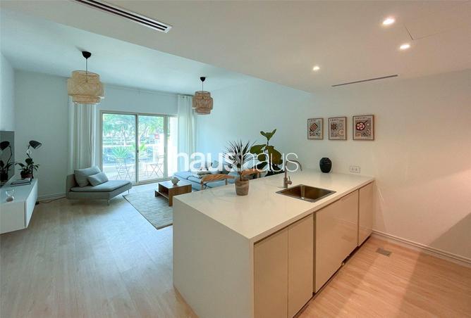 68300455 - Property Image 2